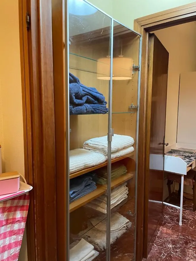 Claudia Nel Cuore Di Forte Dei Marmi