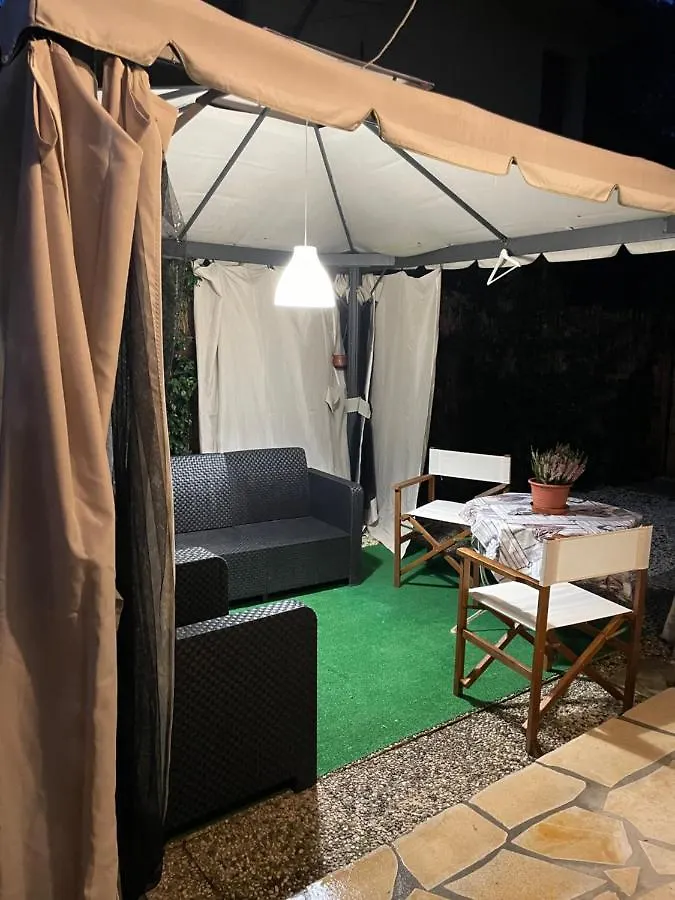 Claudia Nel Cuore Di Forte Dei Marmi 0*,  Italy